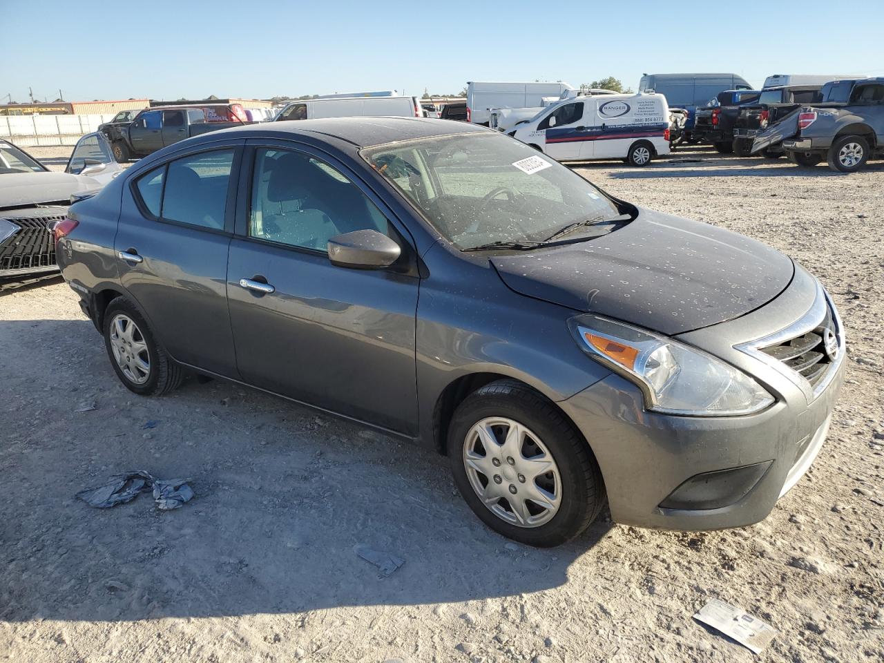 2018 Nissan Versa S VIN: 3N1CN7AP2JL873081 Lot: 80923054