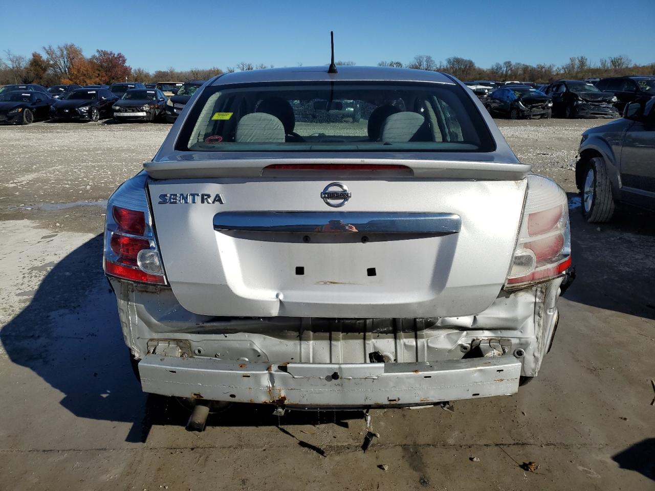 3N1AB6AP1BL639364 2011 Nissan Sentra 2.0