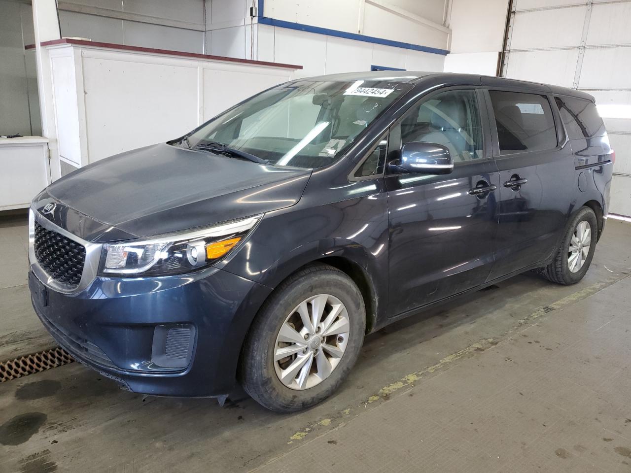 KNDMB5C17H6219799 2017 Kia Sedona Lx