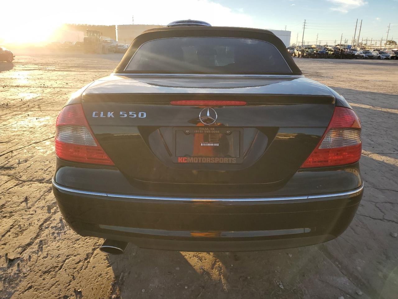 2009 Mercedes-Benz Clk 550 VIN: WDBTK72F99T103557 Lot: 81341114