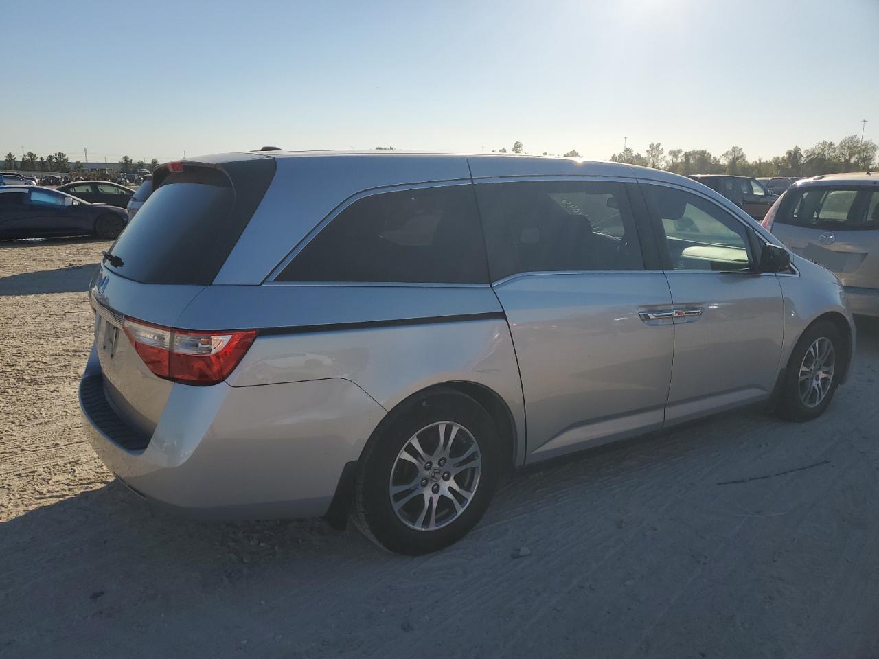 2011 Honda Odyssey Exl VIN: 5FNRL5H61BB068347 Lot: 81004044