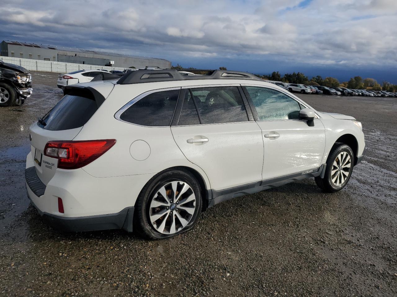 2017 Subaru Outback 2.5I Limited VIN: 4S4BSANCXH3227097 Lot: 80350284