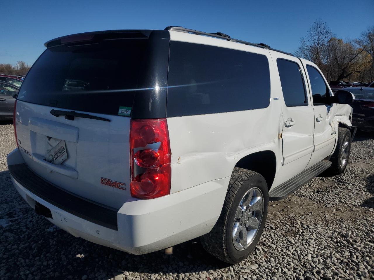 2011 GMC Yukon Xl K1500 Slt VIN: 1GKS2KE32BR396789 Lot: 81088344