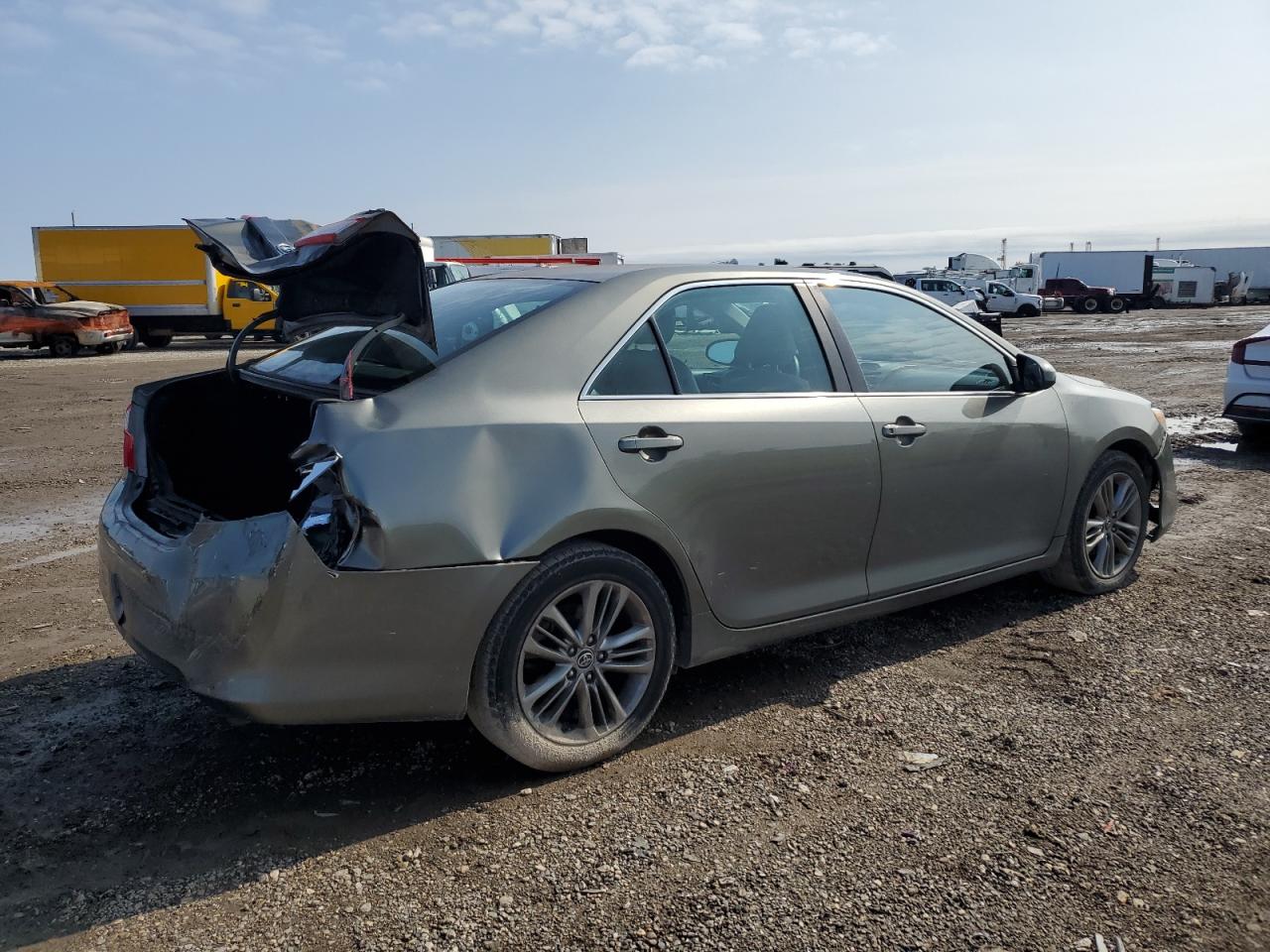 2014 Toyota Camry L VIN: 4T1BF1FK5EU768025 Lot: 79644874