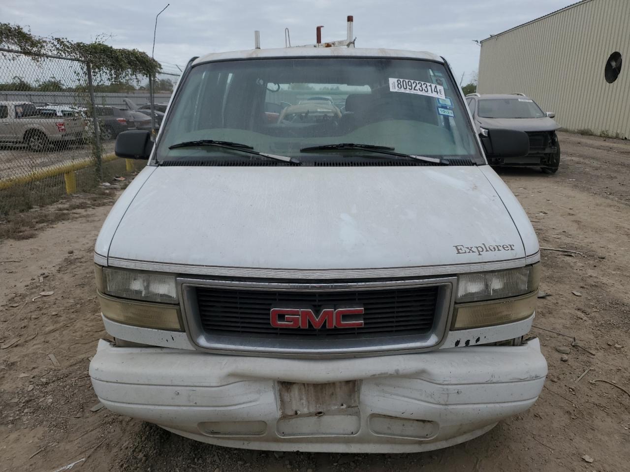 2000 GMC Safari Xt VIN: 1GDDM19W3YB518506 Lot: 80923314