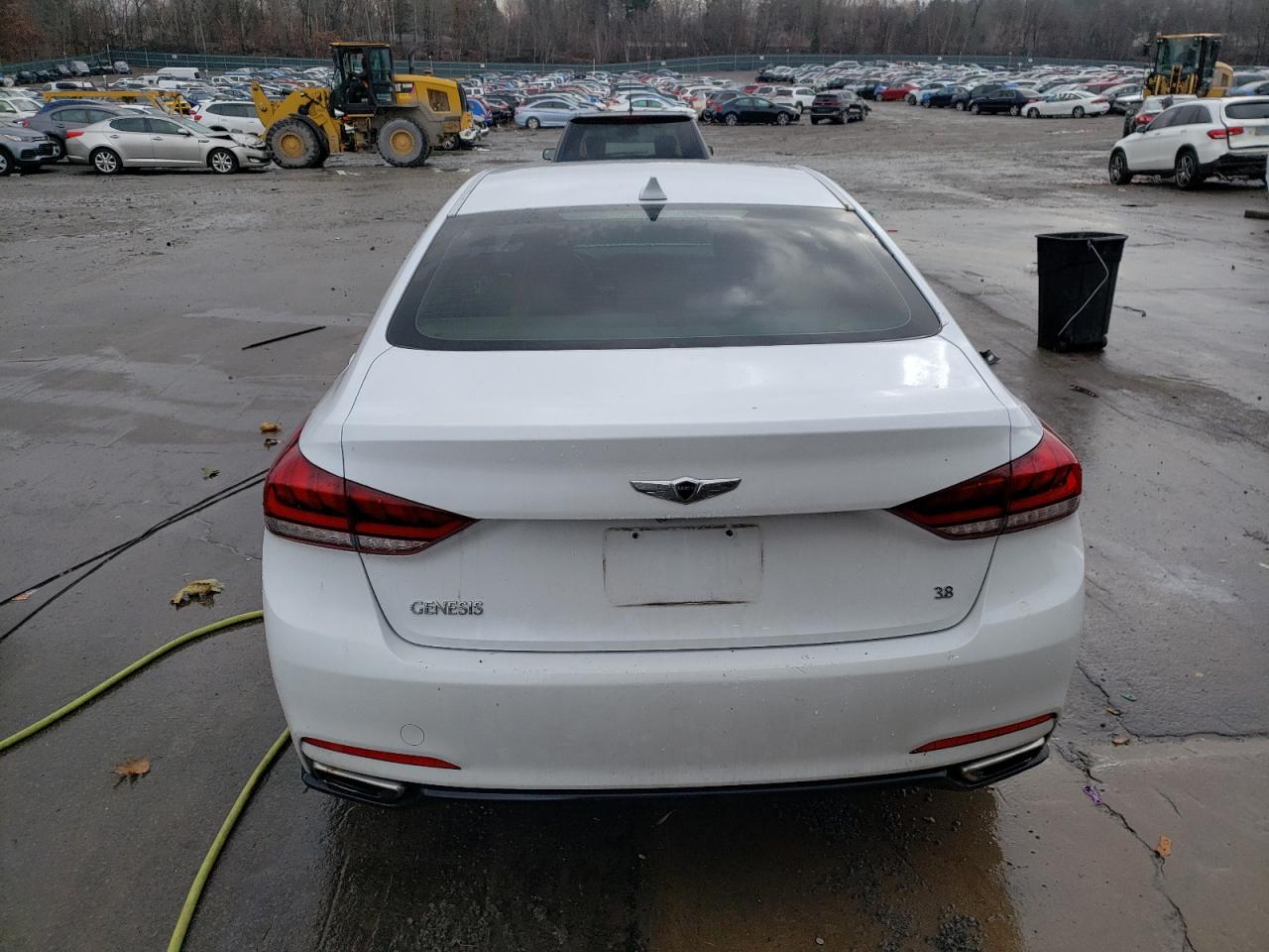 KMHGN4JE6GU121941 2016 Hyundai Genesis 3.8L