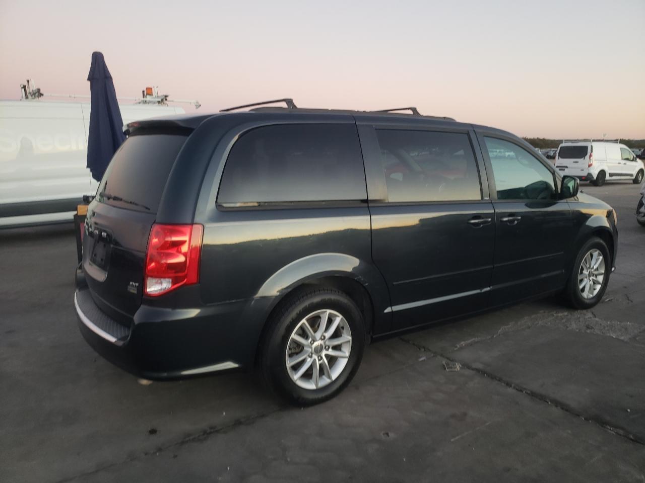 2014 Dodge Grand Caravan Sxt VIN: 2C4RDGCG3ER128226 Lot: 79288854