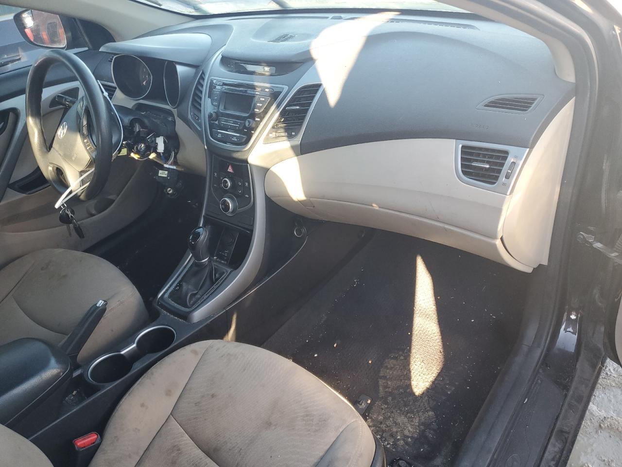 5NPDH4AE9EH473126 2014 Hyundai Elantra Se