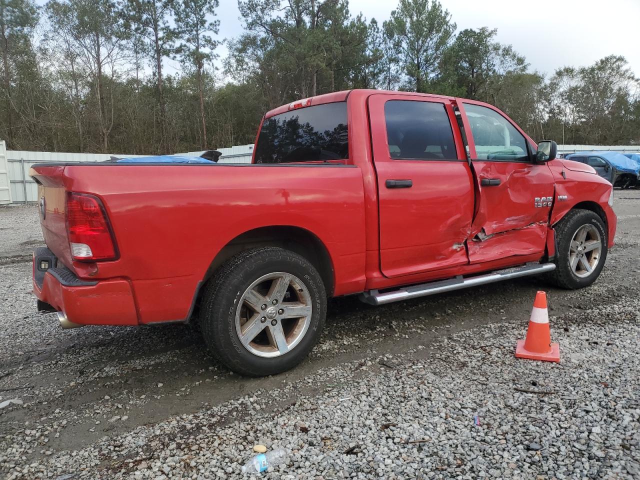 2017 Ram 1500 St VIN: 3C6RR6KT3HG713903 Lot: 80953154