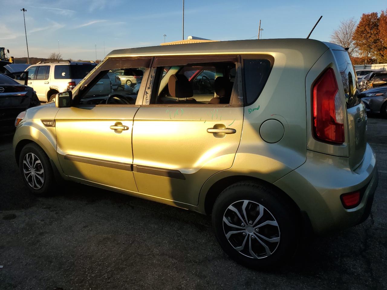 2012 Kia Soul VIN: KNDJT2A51C7361640 Lot: 82537204