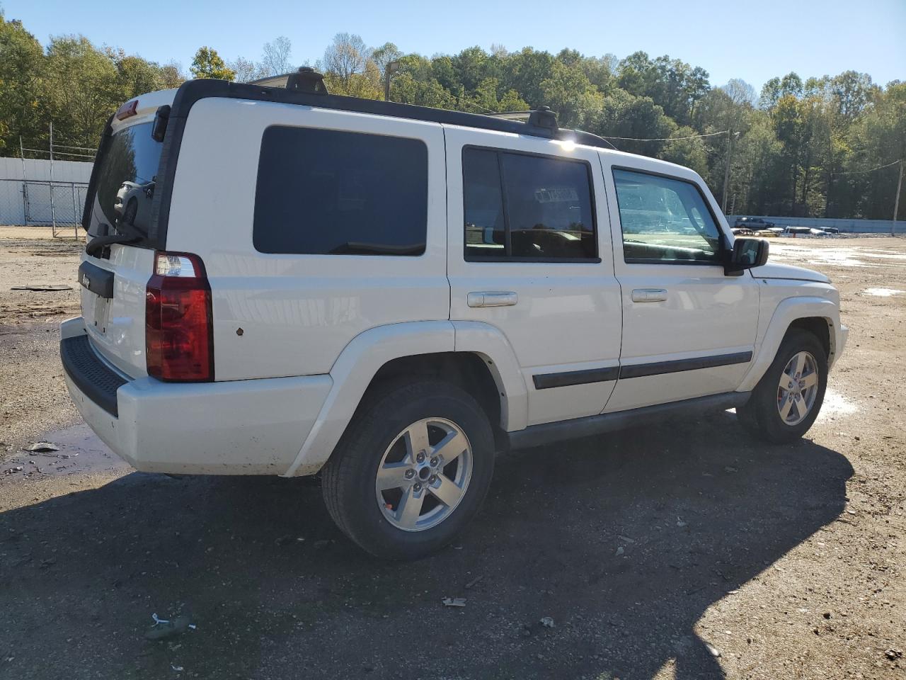 2007 Jeep Commander VIN: 1J8HG48K47C612411 Lot: 80624104