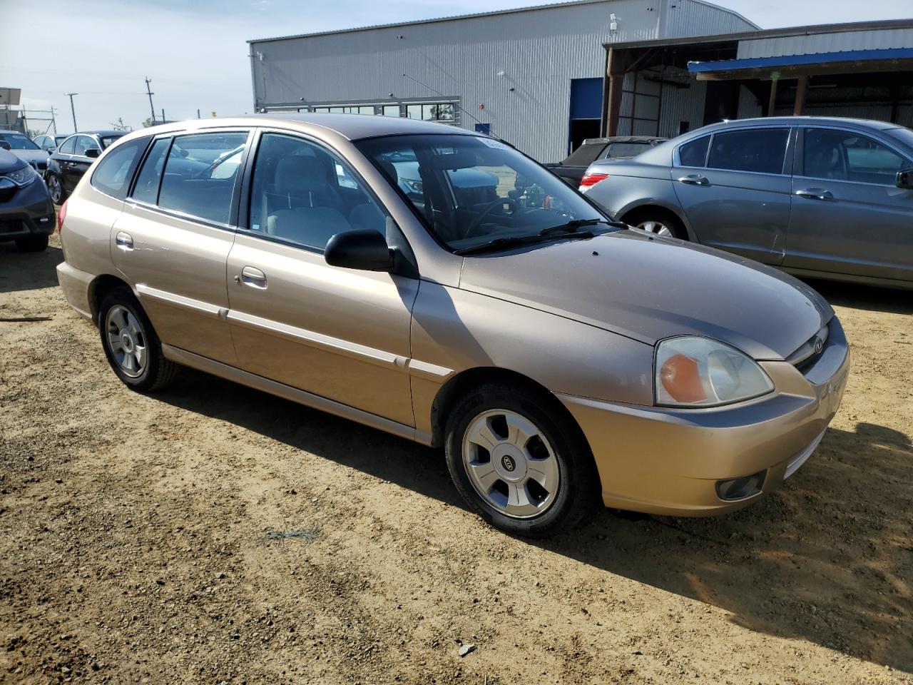 2003 Kia Rio Cinco VIN: KNADC165236167234 Lot: 81564564