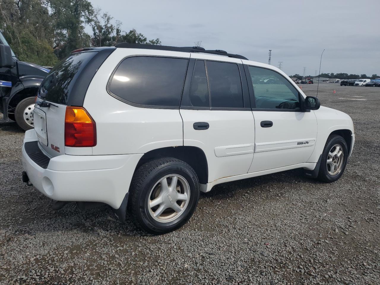 2004 GMC Envoy VIN: 1GKDT13S942311842 Lot: 81675304