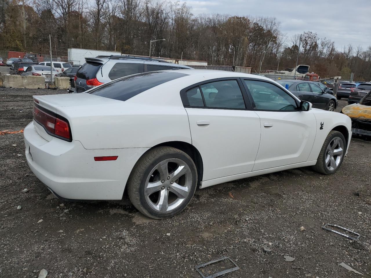 2C3CDXHG7CH129336 2012 Dodge Charger Sxt