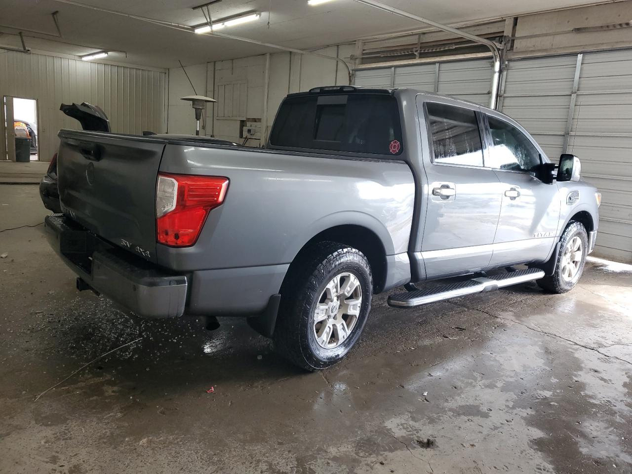 2017 Nissan Titan Sv VIN: 1N6AA1E56HN571452 Lot: 78991714