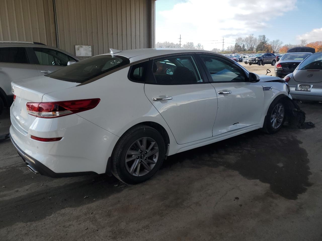 2019 Kia Optima Lx VIN: 5XXGT4L31KG379076 Lot: 82523314