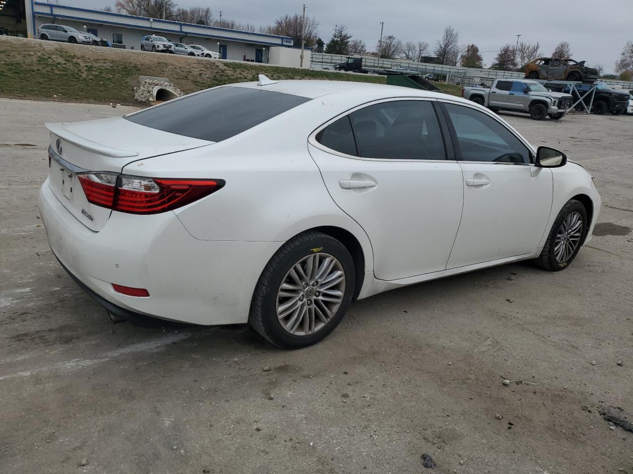 JTHBK1GGXE2102959 2014 Lexus Es 350