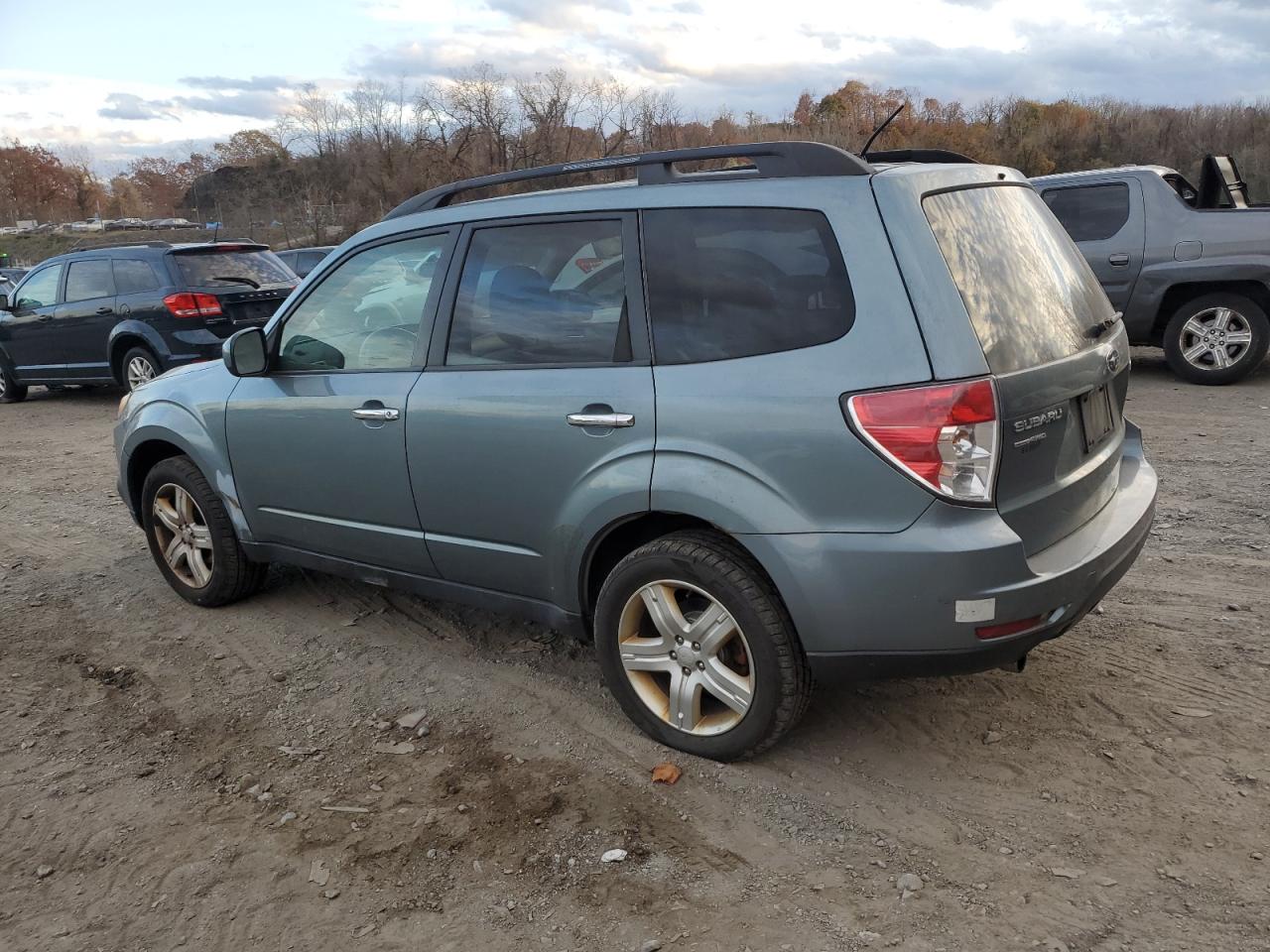 2010 Subaru Forester 2.5X Premium VIN: JF2SH6CC2AH917648 Lot: 79683224