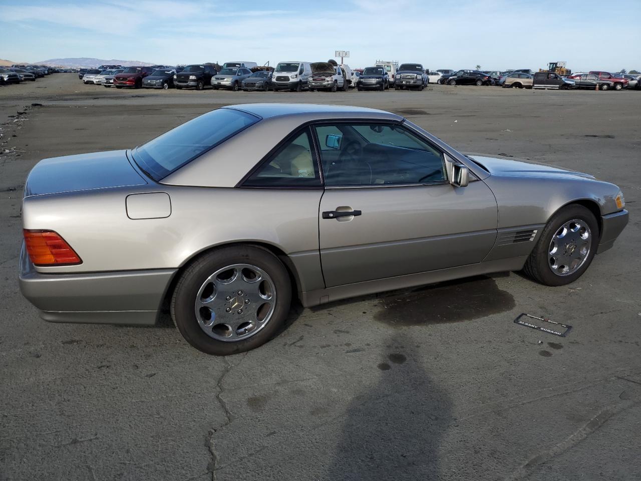 1995 Mercedes-Benz Sl 500 VIN: WDBFA67E8SF123300 Lot: 77377434