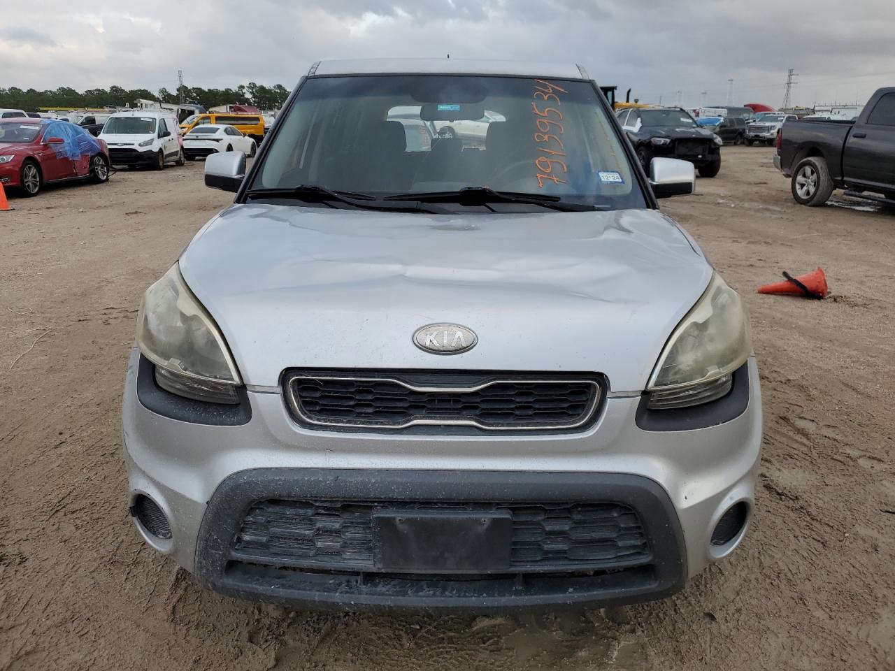 2013 Kia Soul VIN: KNDJT2A51D7760727 Lot: 79139534