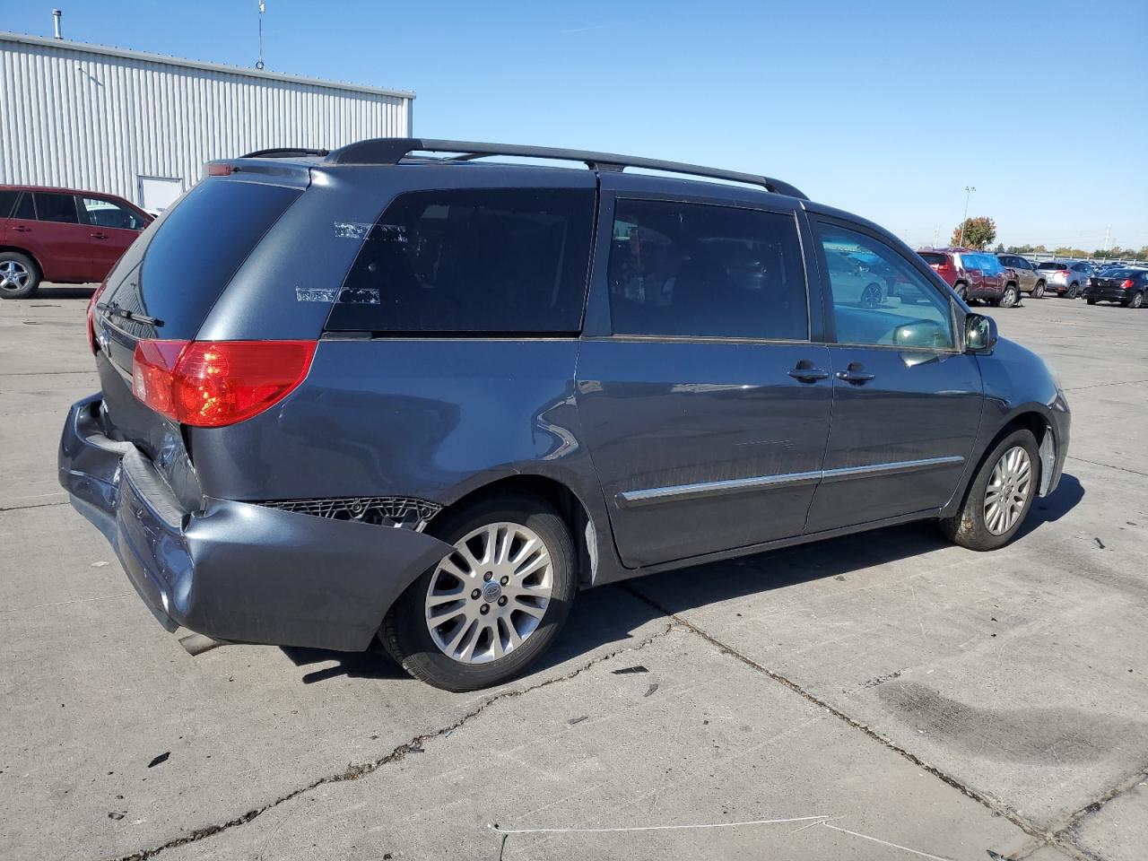 2010 Toyota Sienna Xle VIN: 5TDYK4CC2AS312944 Lot: 79939724