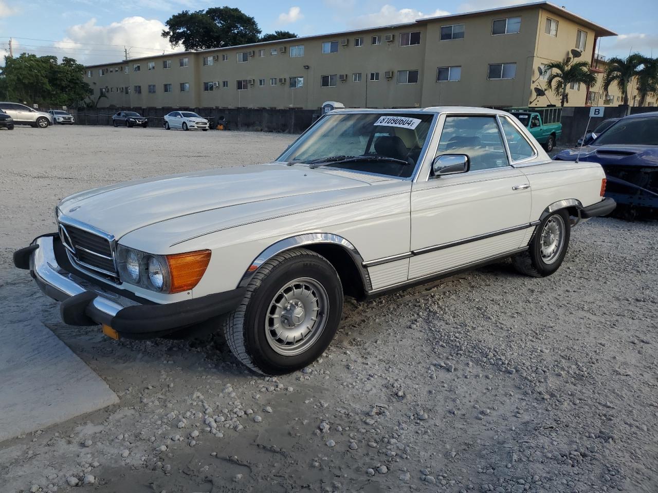 1984 Mercedes-Benz 380 Sl VIN: WDBBA45A2EA008289 Lot: 81090604