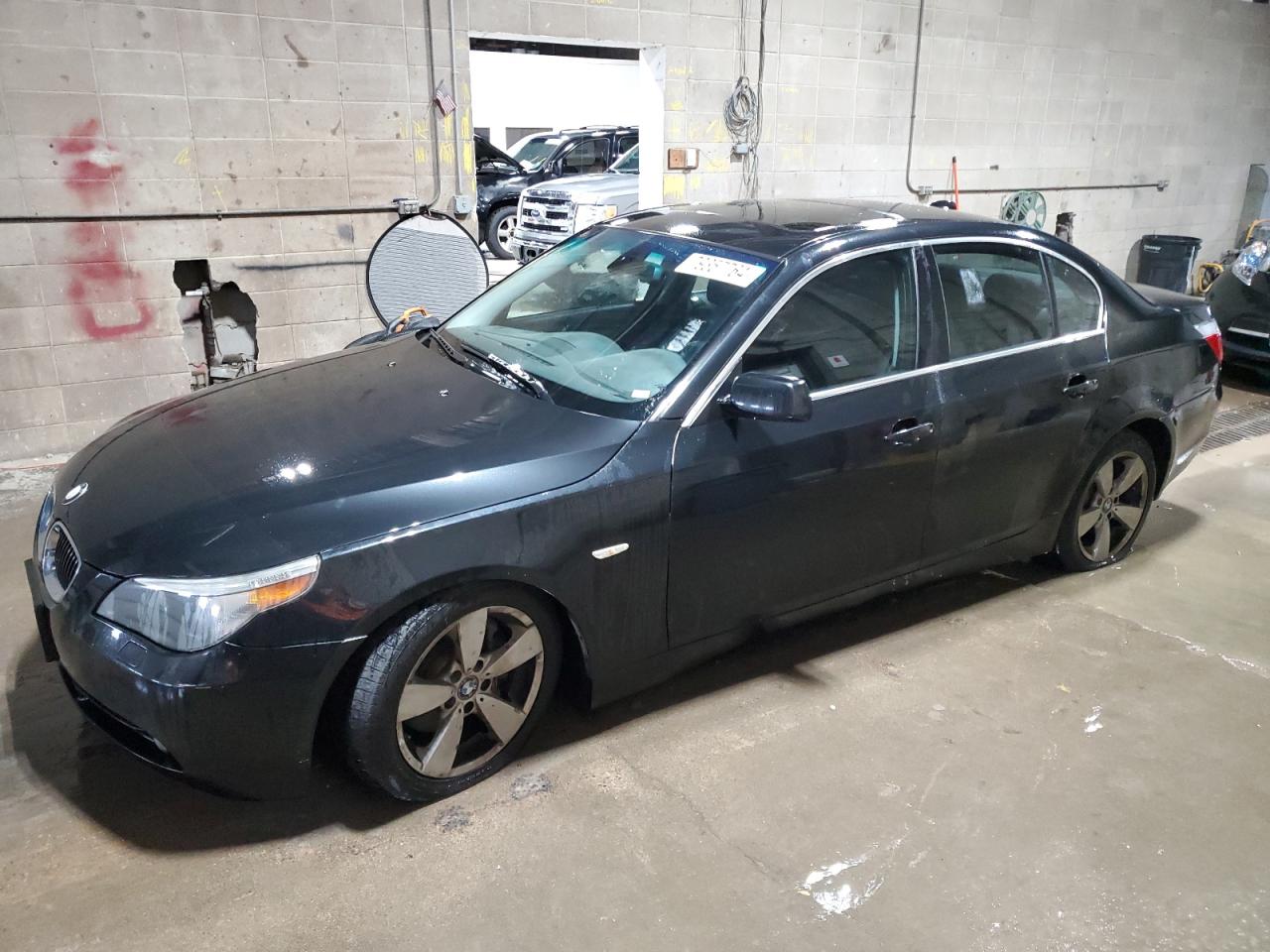 WBANF735X7CU28748 2007 BMW 530 Xi