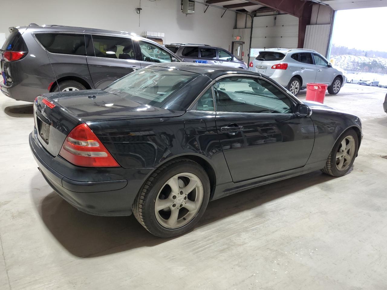 2003 Mercedes-Benz Slk 320 VIN: WDBKK65F23F277574 Lot: 82523004