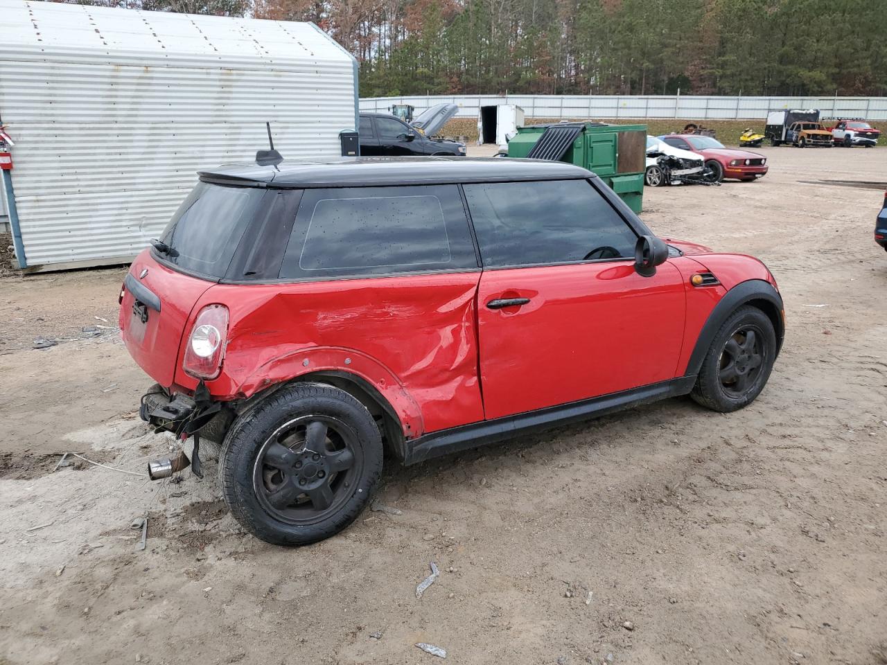 2011 Mini Cooper VIN: WMWSU3C52BT093334 Lot: 81074644