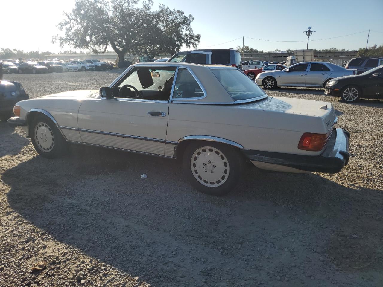 1988 Mercedes-Benz 560 Sl VIN: WDBBA48D5JA080281 Lot: 77695694