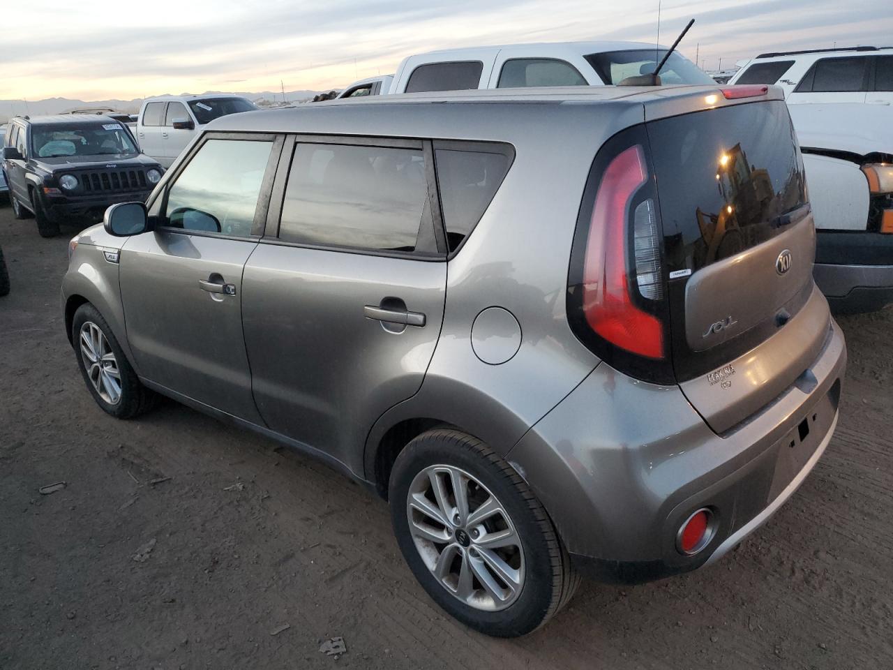 2018 Kia Soul + VIN: KNDJP3A56J7531479 Lot: 82552874