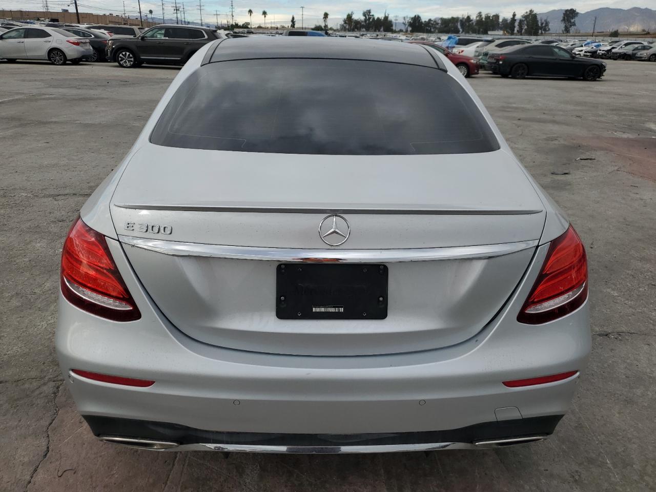 2019 Mercedes-Benz E 300 VIN: WDDZF4JBXKA603103 Lot: 82352974