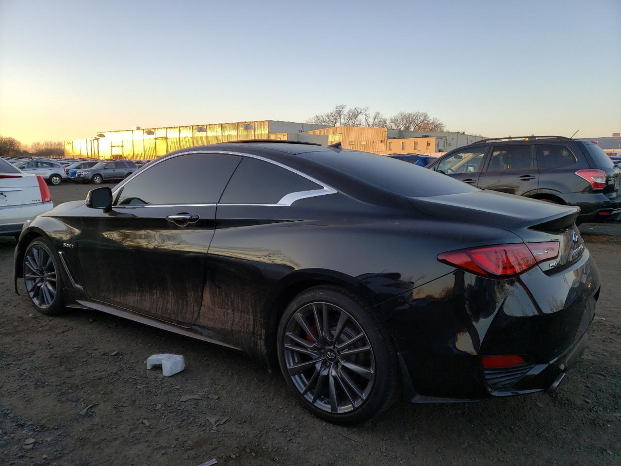 JN1FV7EL1HM700947 2017 Infiniti Q60 Red Sport 400