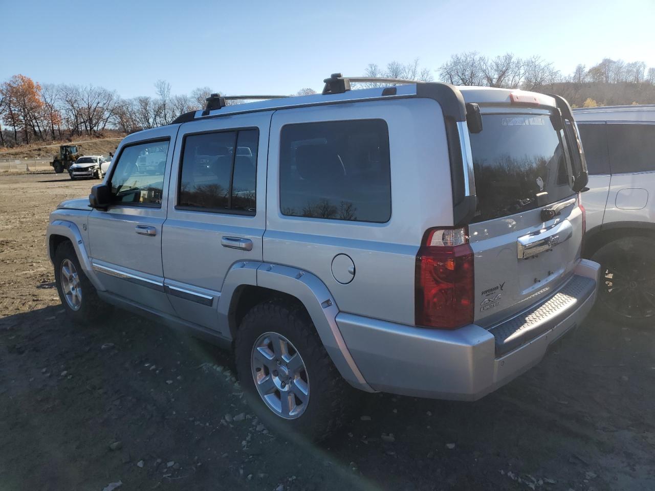 2008 Jeep Commander Limited VIN: 1J8HG58218C129238 Lot: 81726914