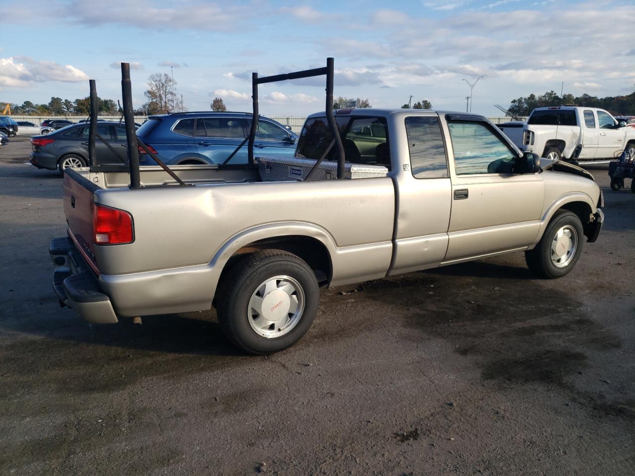 2002 GMC Sonoma VIN: 1GTCS195X28182192 Lot: 79810694