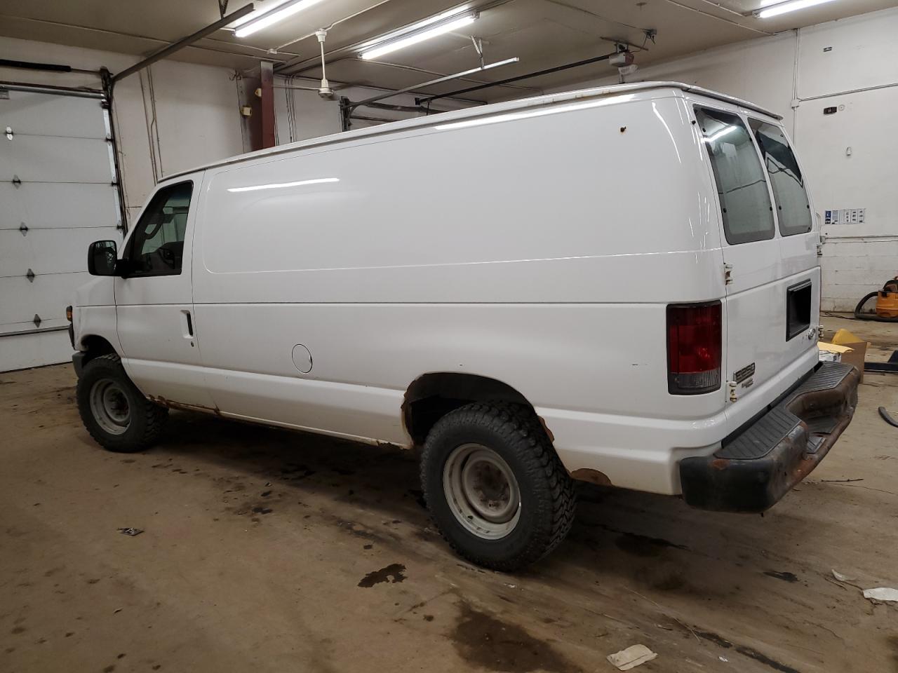 1FTNE2EL7CDA60912 2012 Ford Econoline E250 Van