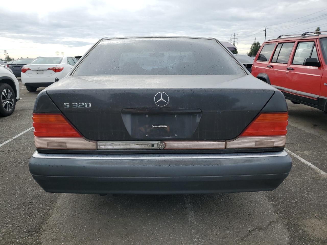 1995 Mercedes-Benz S 320 VIN: WDBGA33EXSA266108 Lot: 82157124