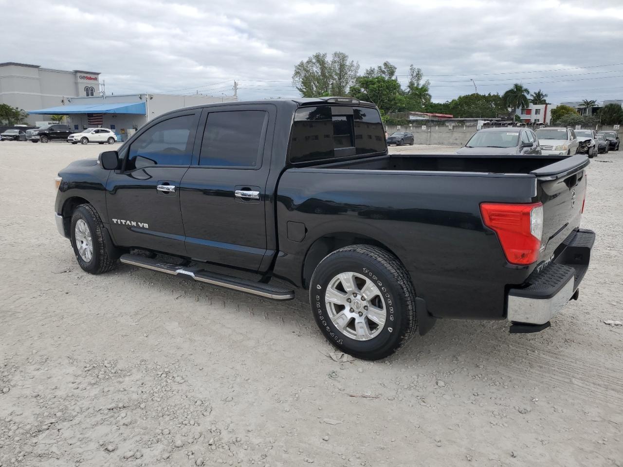 1N6AA1EK7JN542912 2018 Nissan Titan S