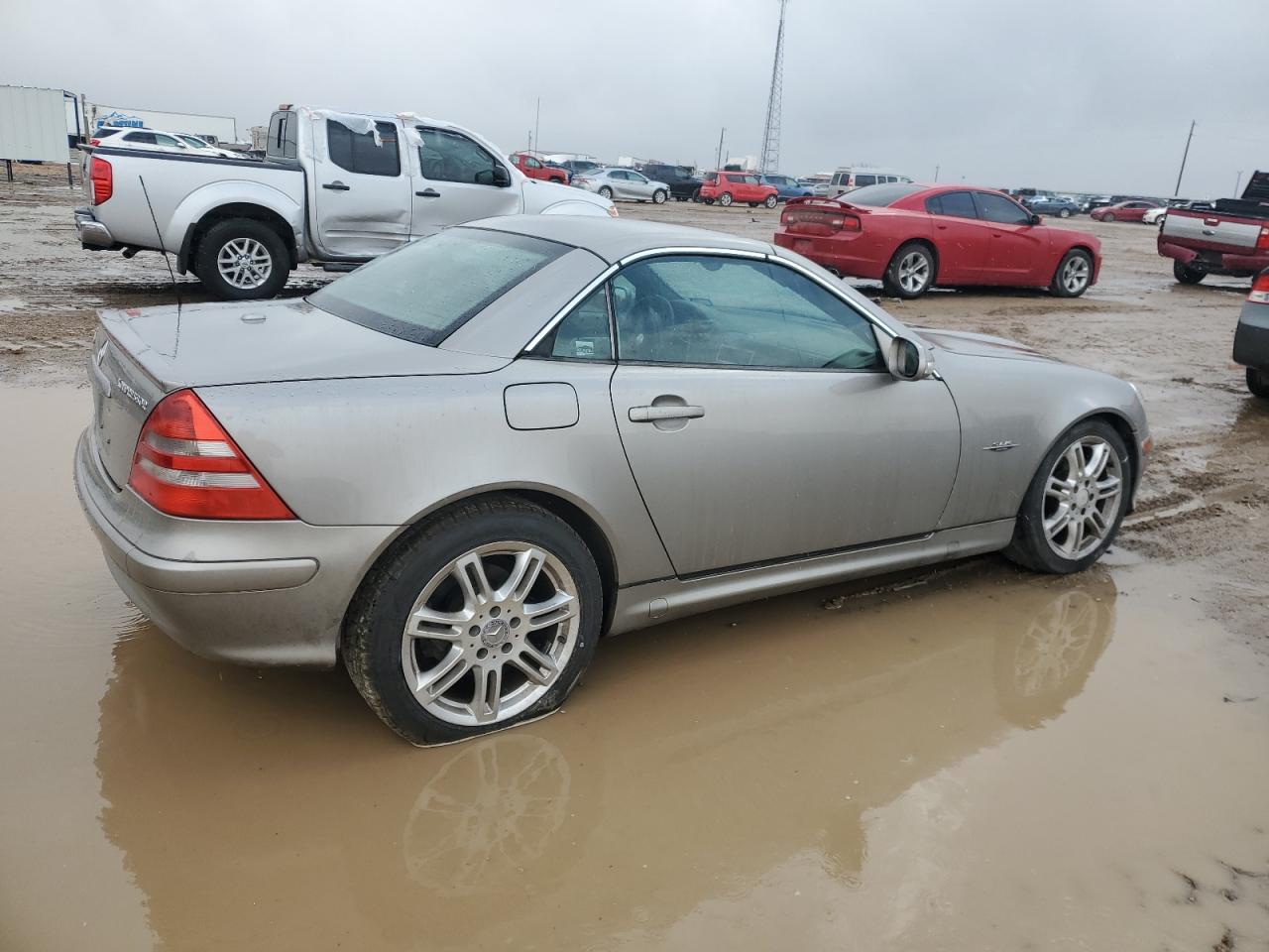 2004 Mercedes-Benz Slk 230 Kompressor VIN: WDBKK49F34F306967 Lot: 79557304