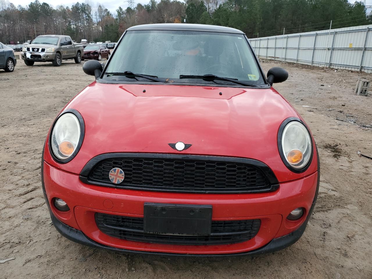 2011 Mini Cooper VIN: WMWSU3C52BT093334 Lot: 81074644