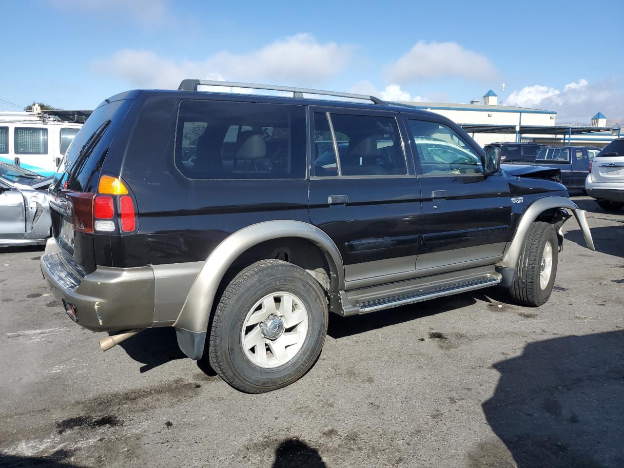 2001 Mitsubishi Montero Sport Xls VIN: JA4LS31H51P039747 Lot: 80991034