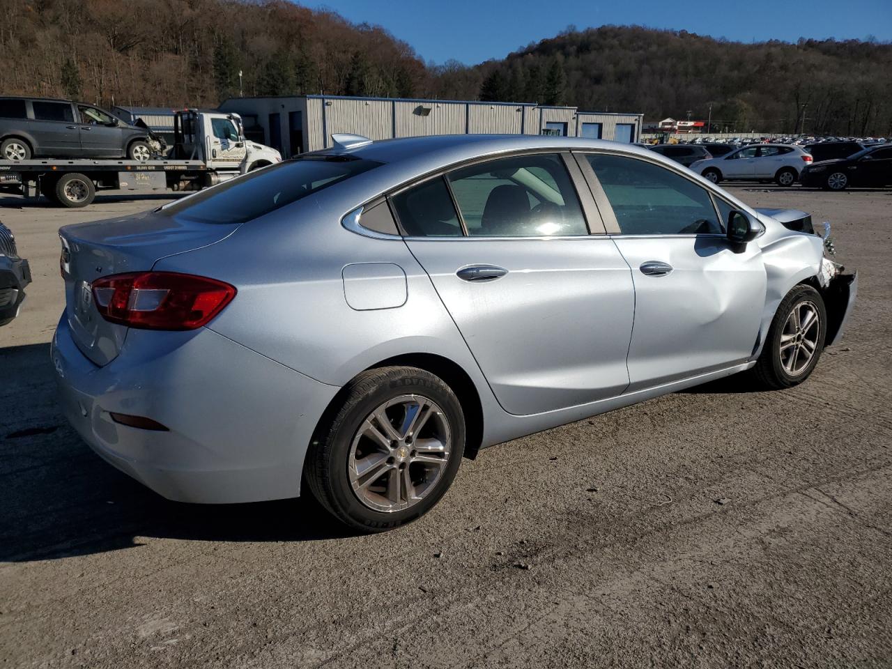 2017 Chevrolet Cruze Lt VIN: 1G1BE5SM9H7255586 Lot: 79710604