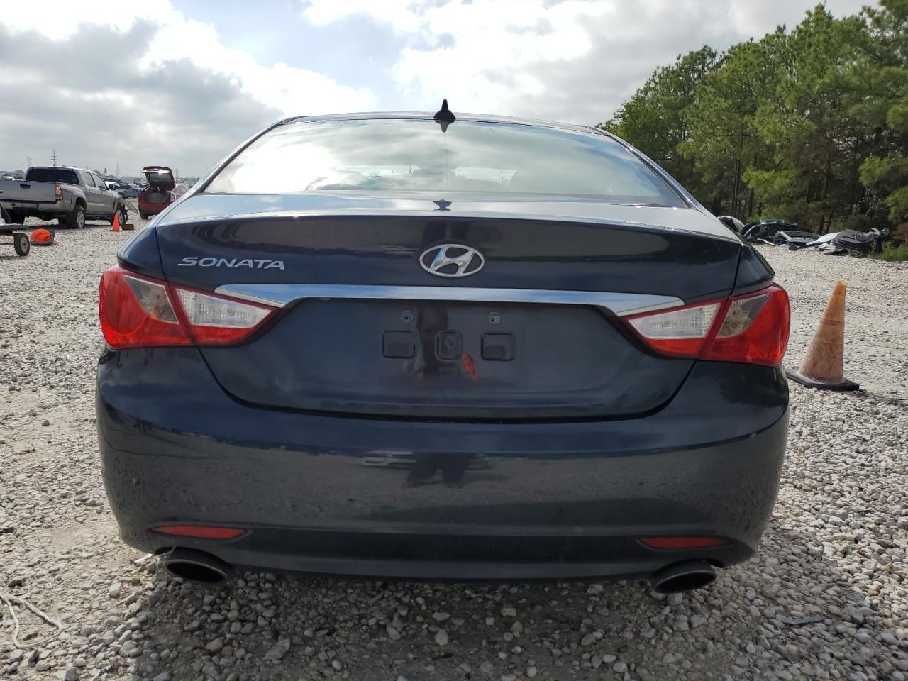 2013 Hyundai Sonata Se VIN: 5NPEC4AC1DH737357 Lot: 80070504