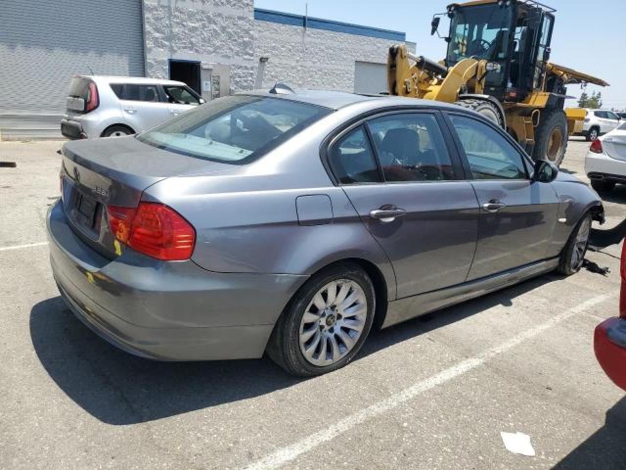 WBAPH535X9A435785 2009 BMW 328 I Sulev