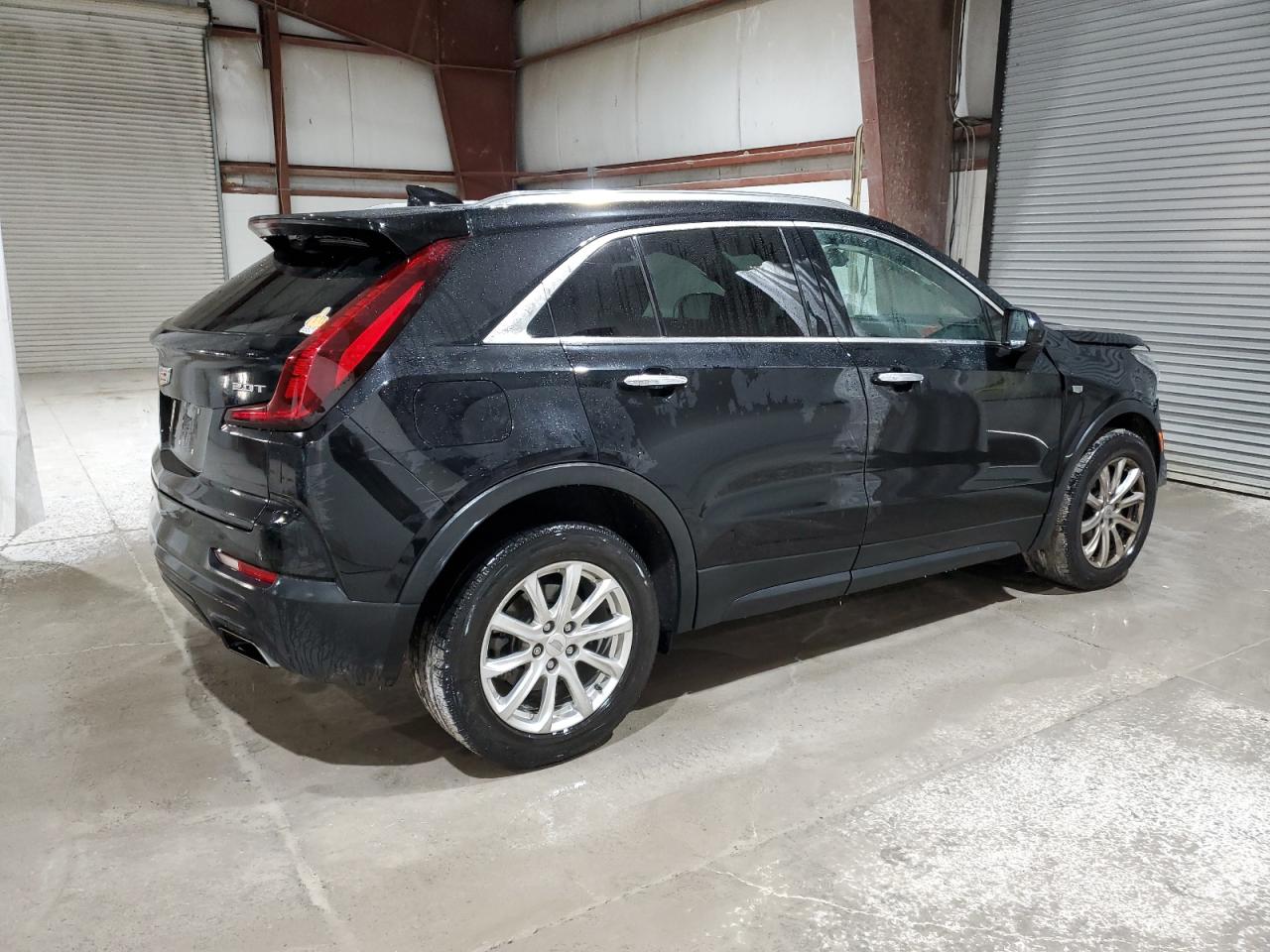 2019 Cadillac Xt4 Luxury VIN: 1GYFZBR46KF108585 Lot: 82569994