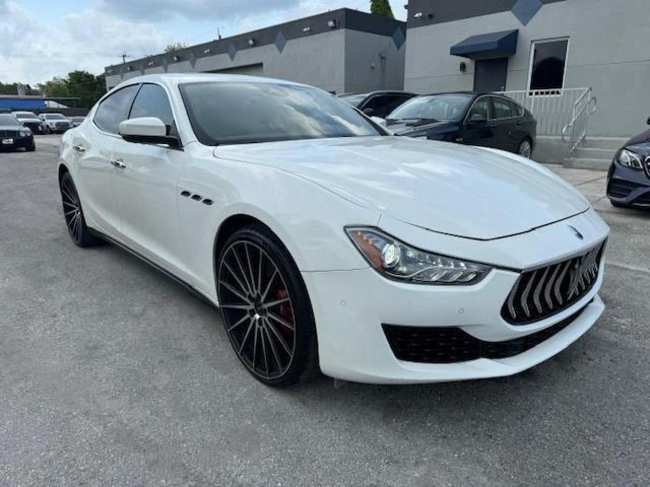 ZAM57YSAXK1318416 2019 Maserati Ghibli S