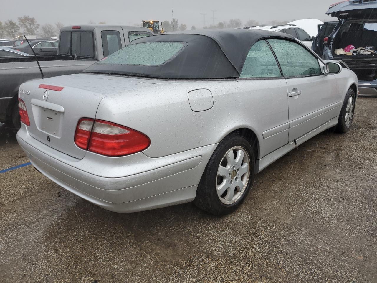 2000 Mercedes-Benz Clk 320 VIN: WDBLK65G9YT052770 Lot: 79308624