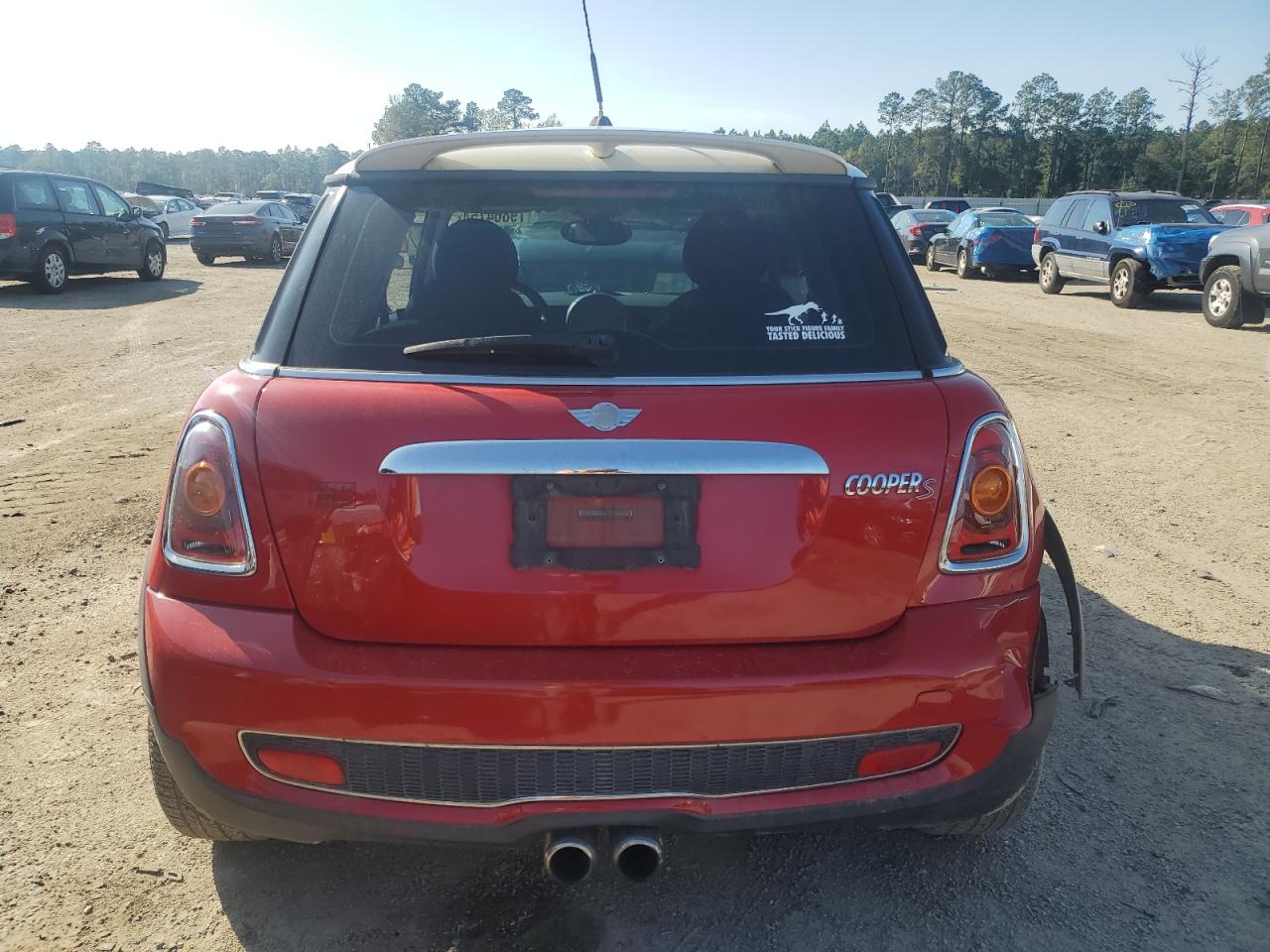 2008 Mini Cooper S VIN: WMWMF735X8TT86711 Lot: 79864754