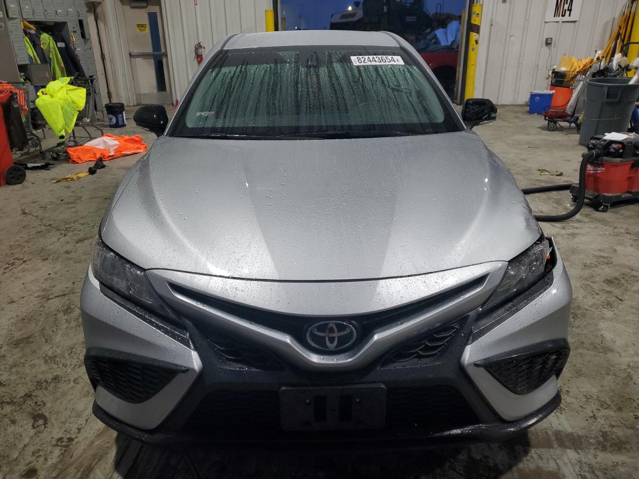 2022 Toyota Camry Se VIN: 4T1G11AK1NU056557 Lot: 82443654