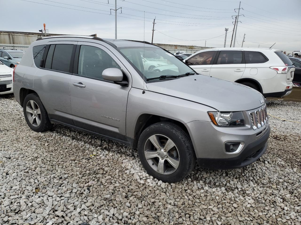 2016 Jeep Compass Latitude VIN: 1C4NJCEA6GD760698 Lot: 81721484